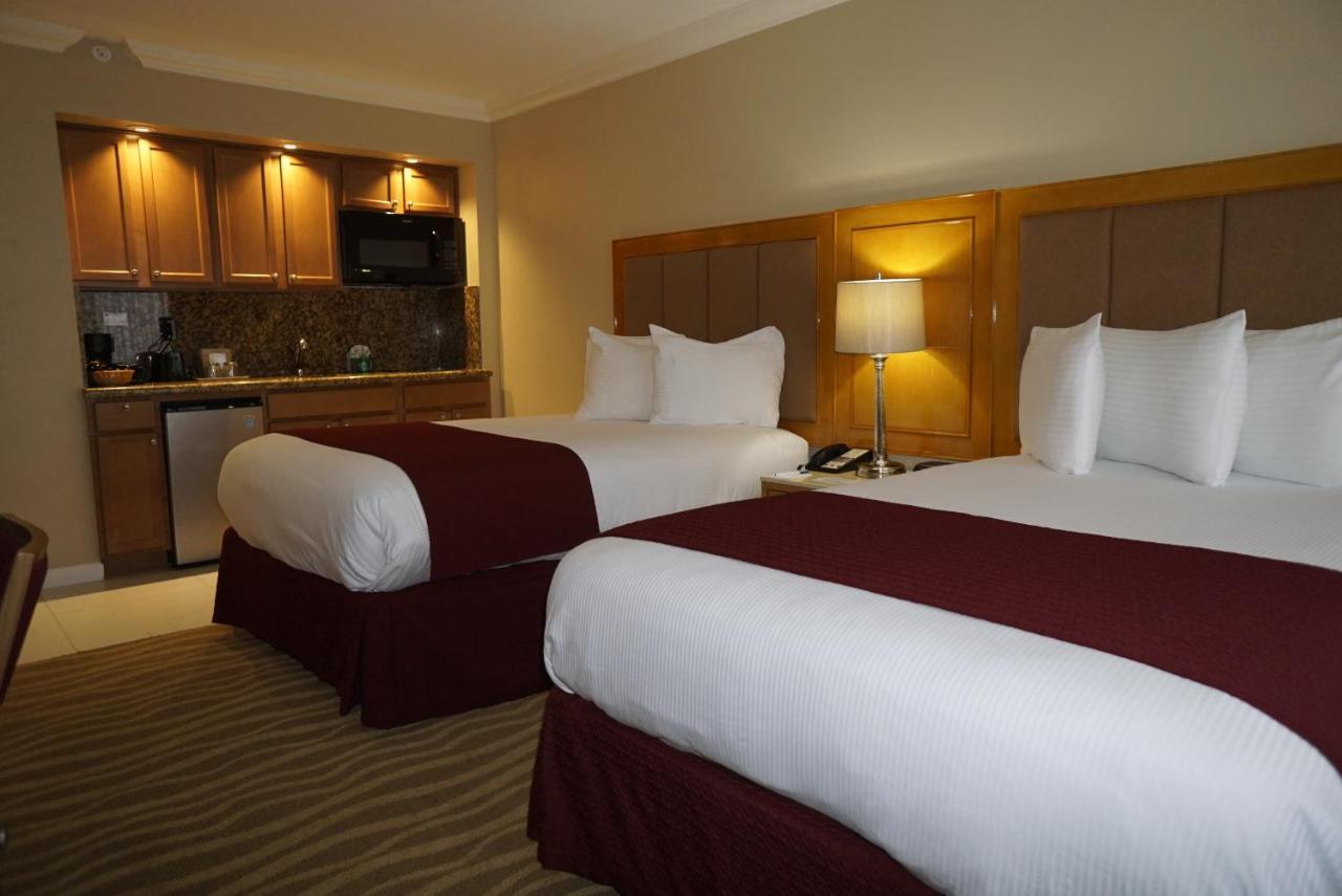 Ocean Sky Hotel & Resort Fort Lauderdale Quarto foto