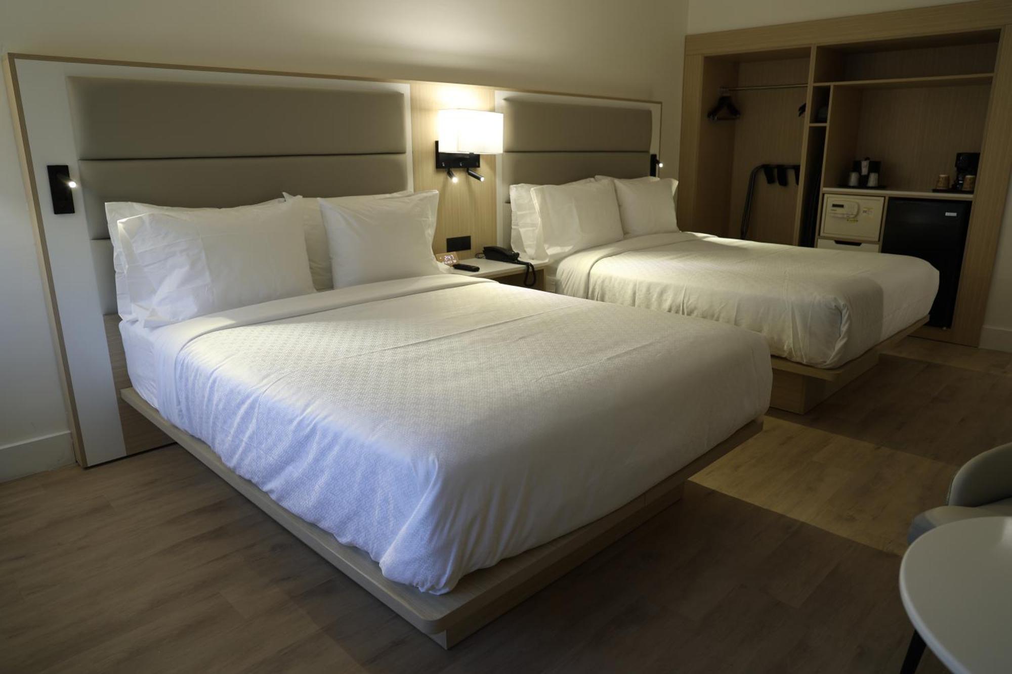 Ocean Sky Hotel & Resort Fort Lauderdale Exterior foto